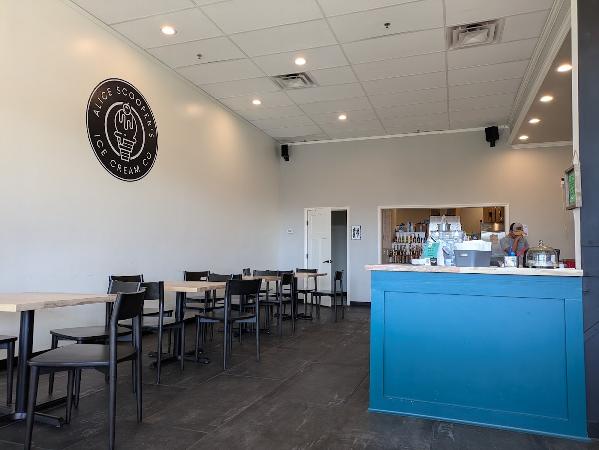 Alice Scooper's Ice Cream Co N Oak photo from Google