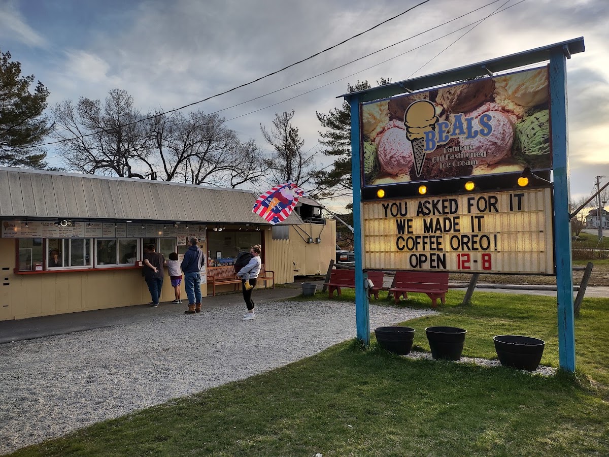 Beal's Old Fashioned Ice Cream in Gorham, ME