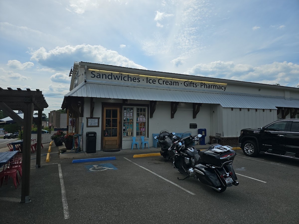 Bell's Family Pharmacy Soda Fountain photo from Google