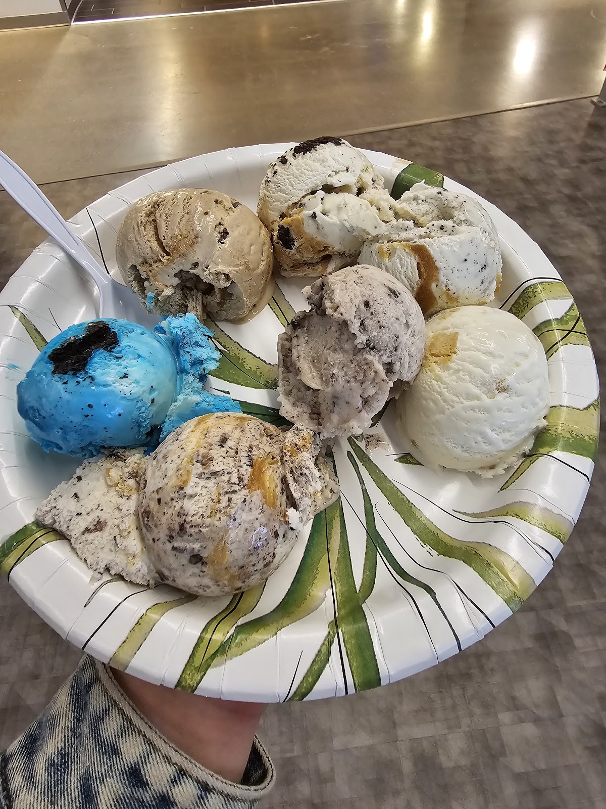 Bluejays Ice Cream & Candy photo from Google