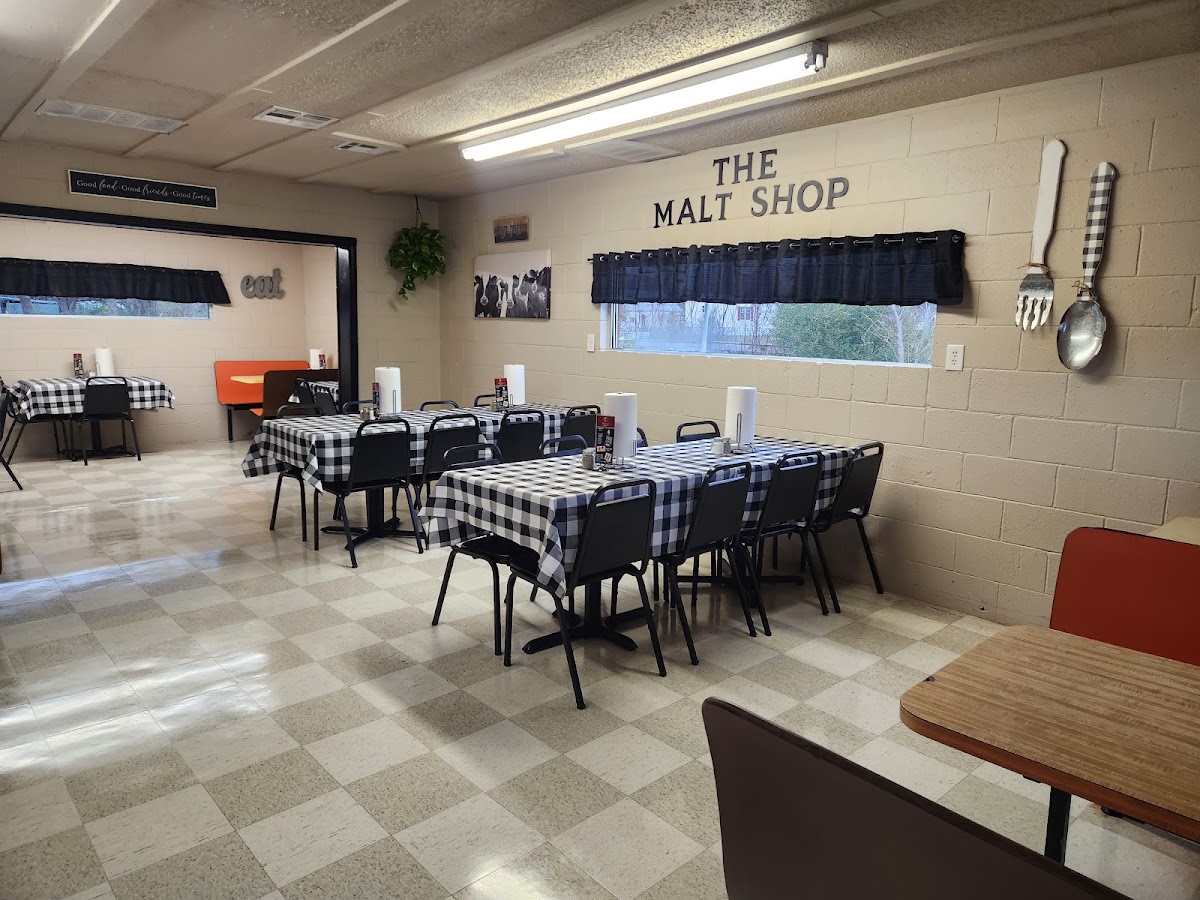 Braggs Malt Shop in Braggs, OK