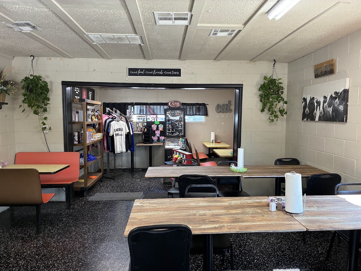 Braggs Malt Shop photo from Google