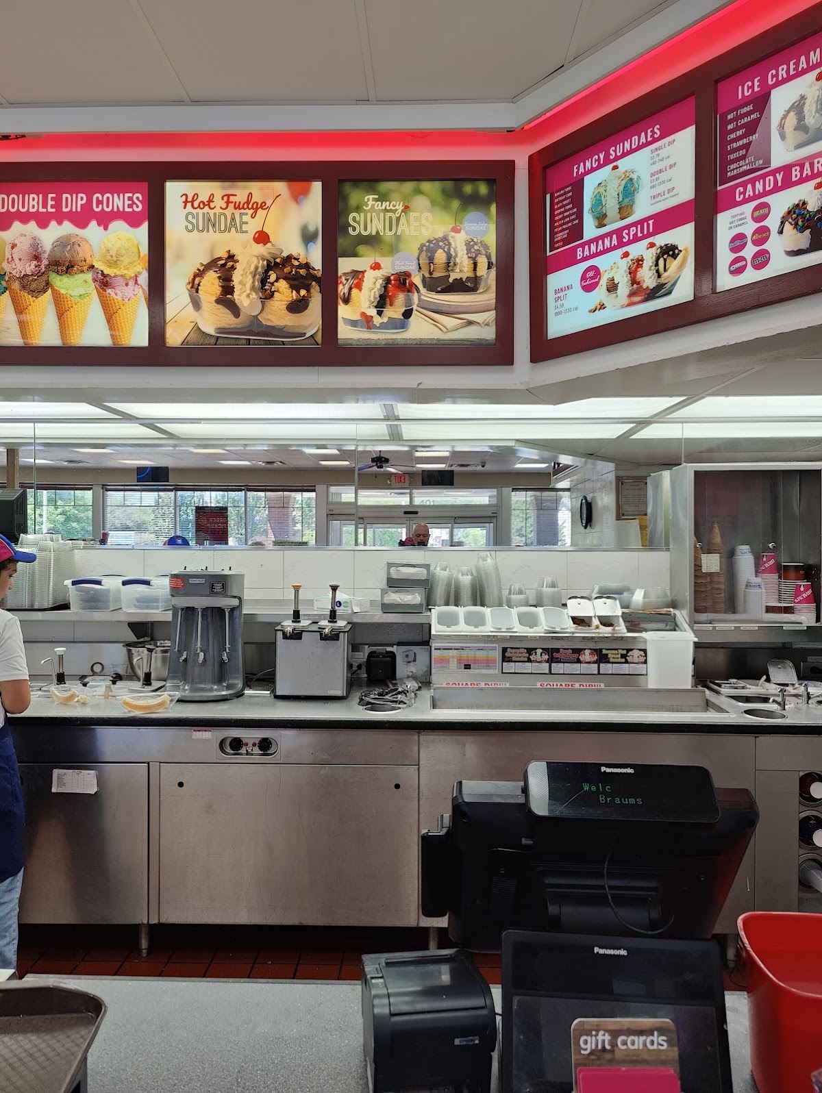 Braum's Ice Cream & Dairy Store photo from Google
