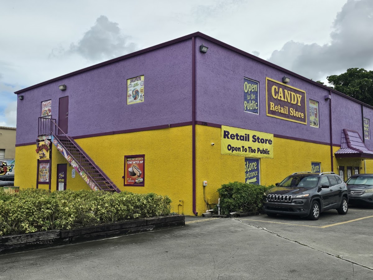 Bulk Candy Store in West Palm Beach, FL
