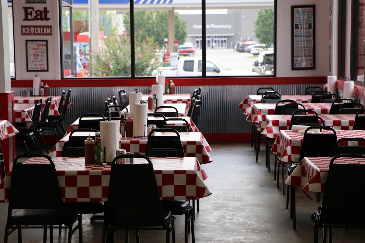 Burgers Pies & Fries in Searcy, AR