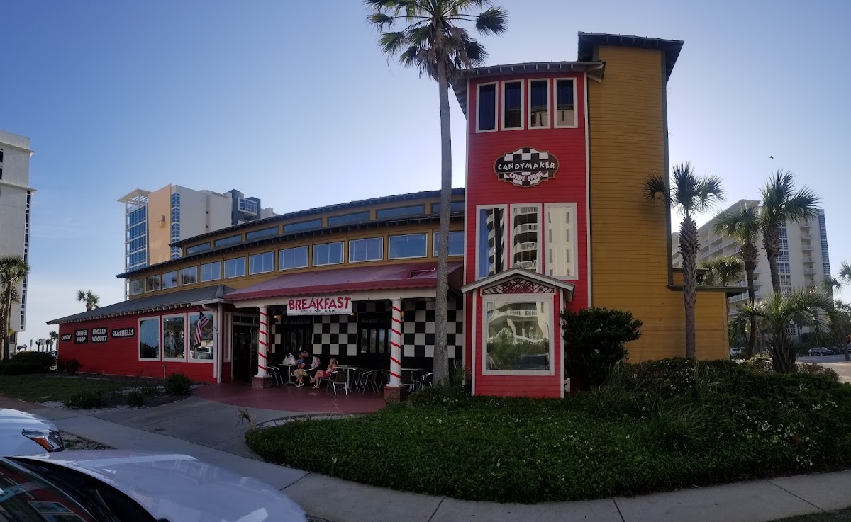 Candymaker Candy Store in Destin, AL