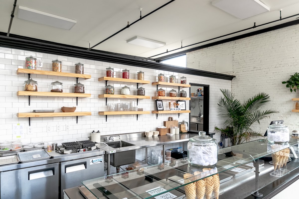 CAST IRON CREAMERY - Scoop Shop & Waffle Bar in Winder, GA