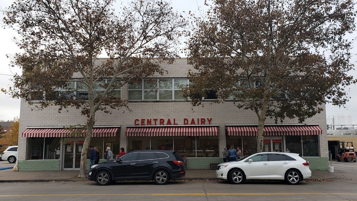 Central Dairy Ice Cream Parlor in Jefferson City, MO