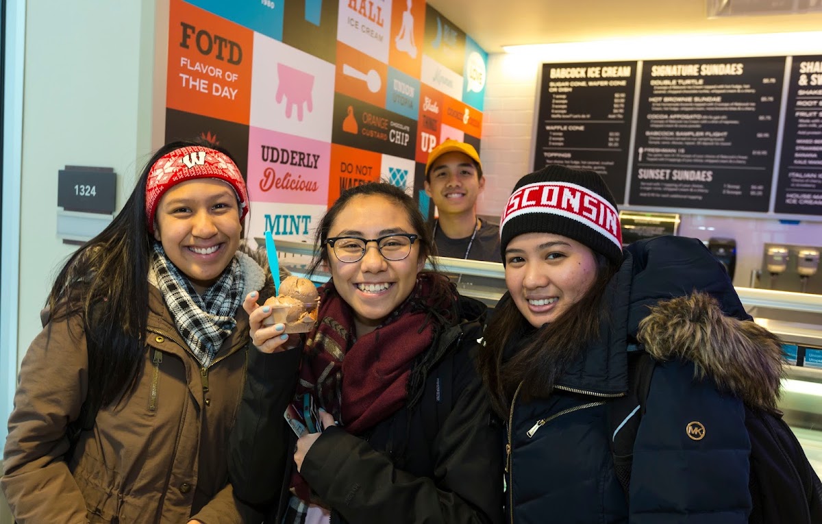 Daily Scoop in Memorial Union photo from Google