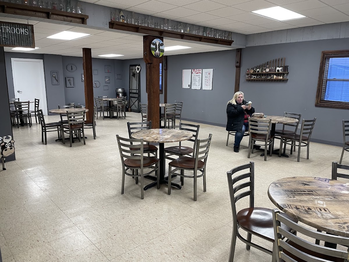Dan and Debbie's Creamery photo from Google