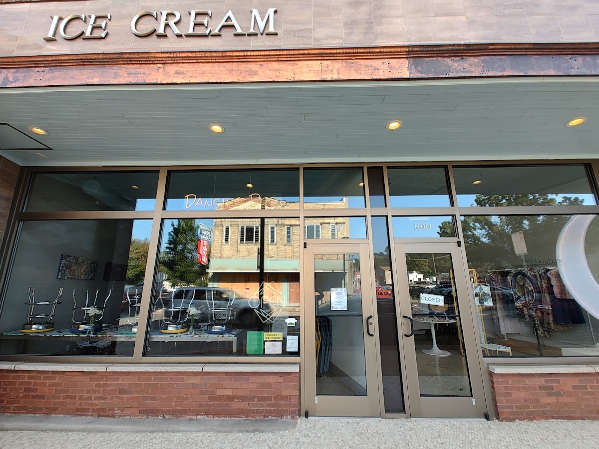 Dancing Dog Ice Cream in Charleston, WV