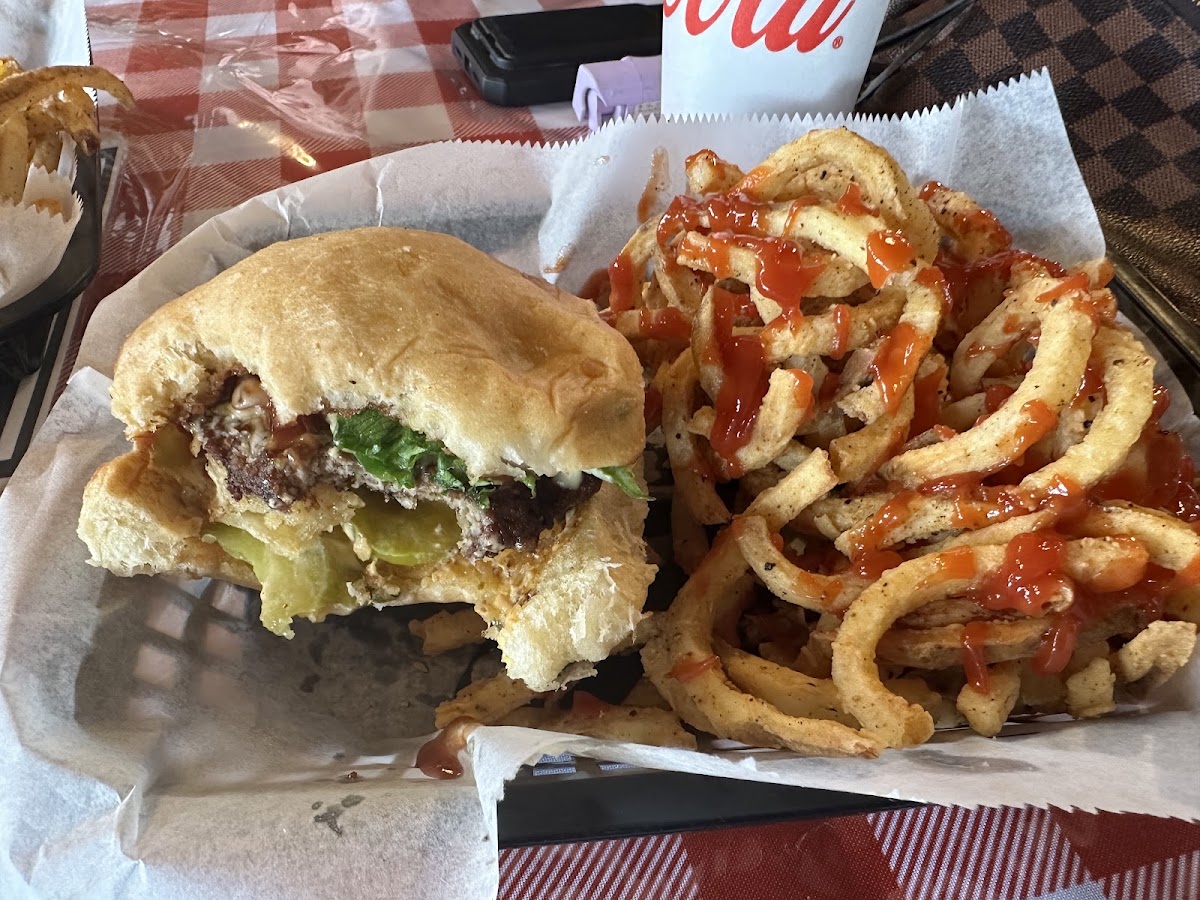 Dodson Roadside Cafe & Creamery - Operated by Louisiana Adult & Teen Challenge photo from Google