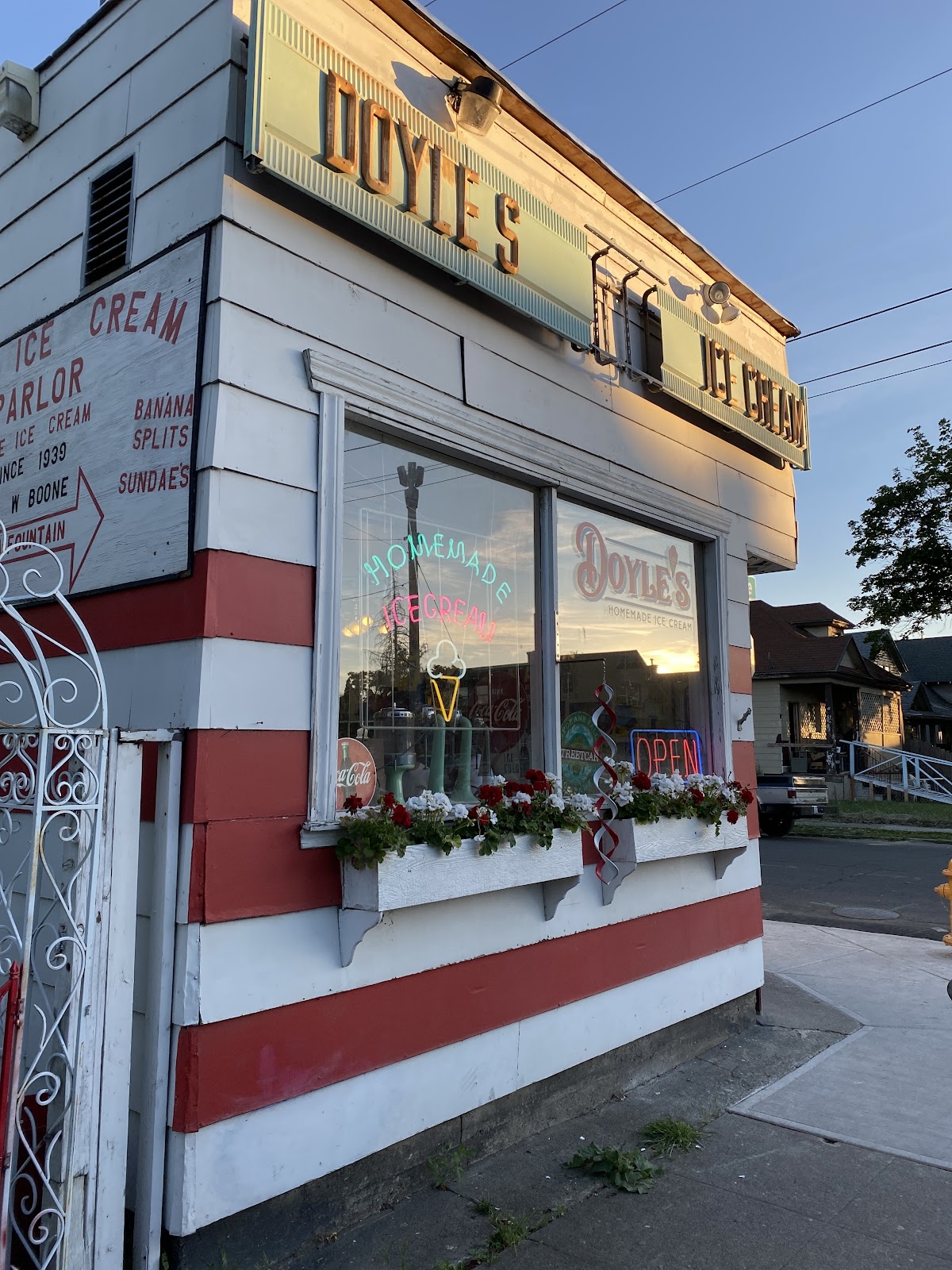 Doyle's Ice Cream Parlor in Spokane, WA