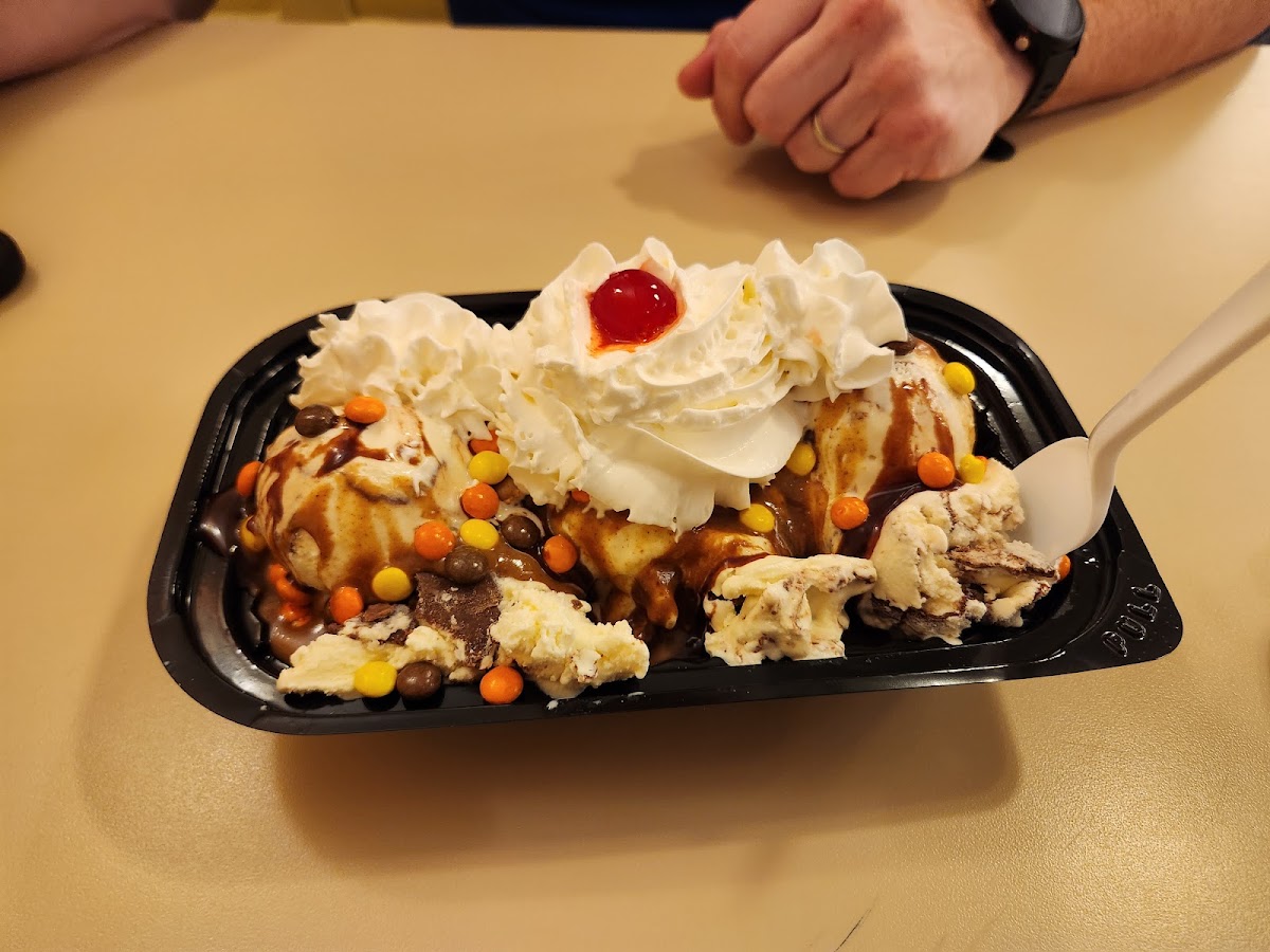 Dumser's Dairyland Drive-In photo from Google