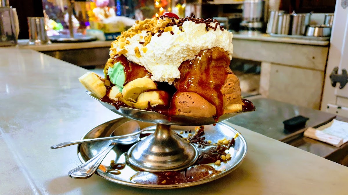 Eddie's Sweet Shop photo from Google