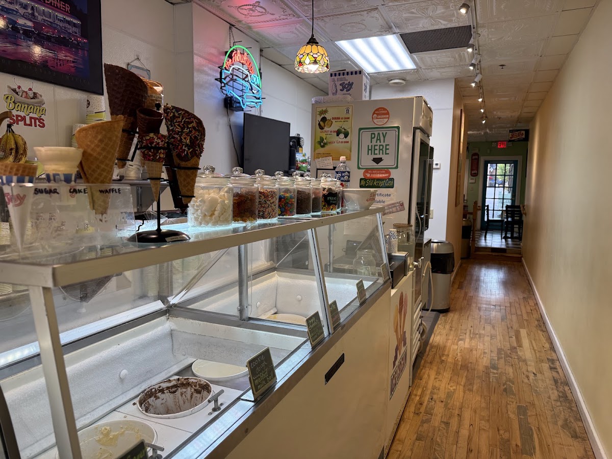Edina Creamery photo from Google