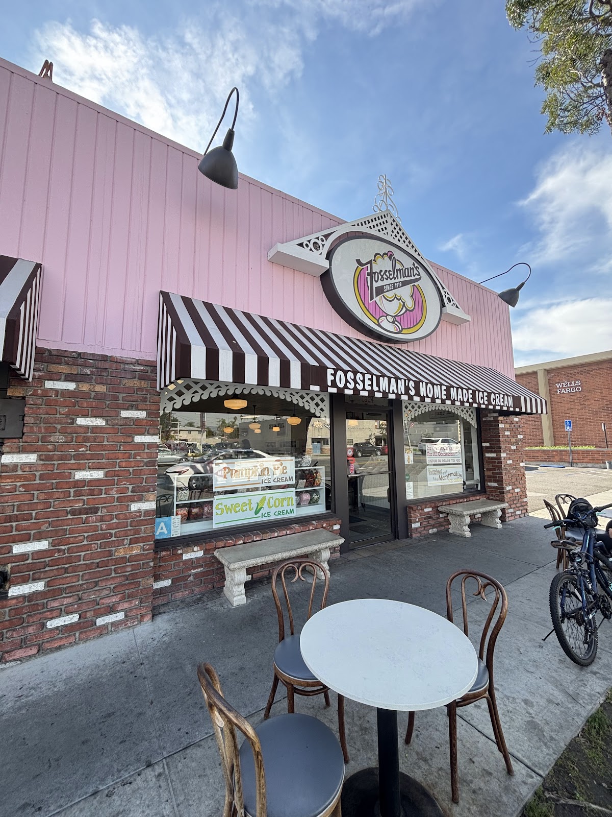 Fosselman's Ice Cream Co. in Alhambra, CA