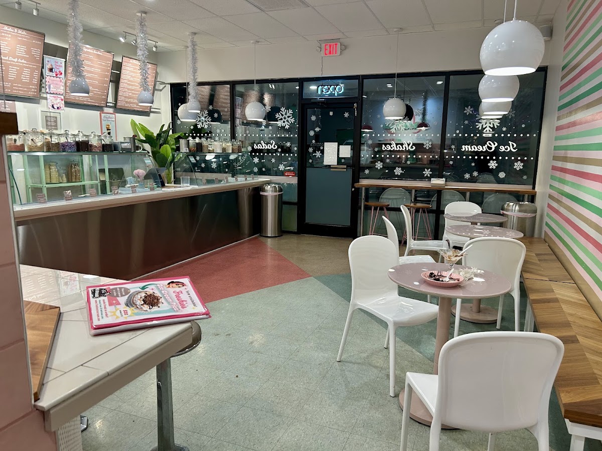 Freshie's Ice Cream & Soda Fountain photo from Google