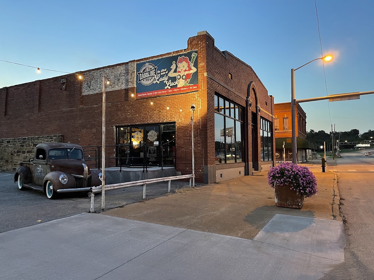 Gasoline Alley Classics, Inc in Sapulpa, OK