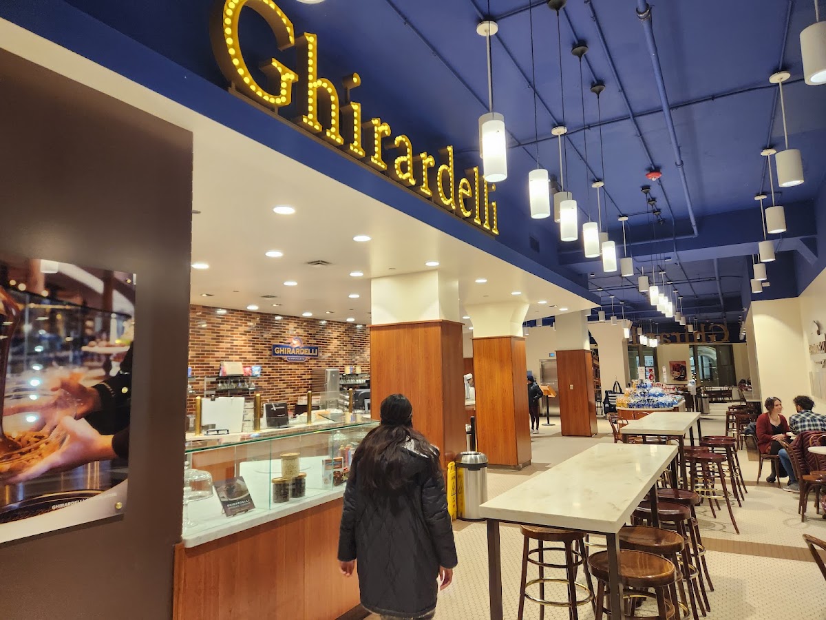 Ghirardelli Ice Cream & Chocolate Shop in Chicago, IL