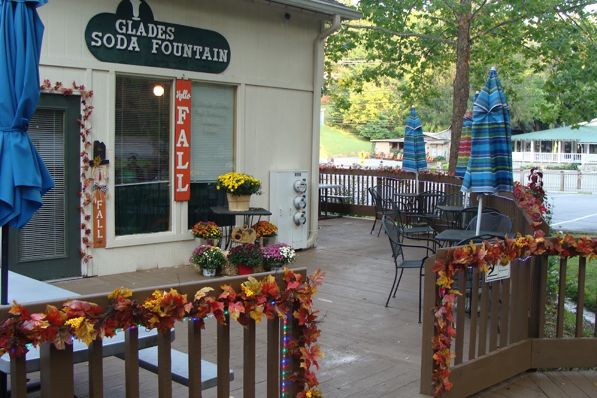 Glades Soda Fountain in Gatlinburg, TN