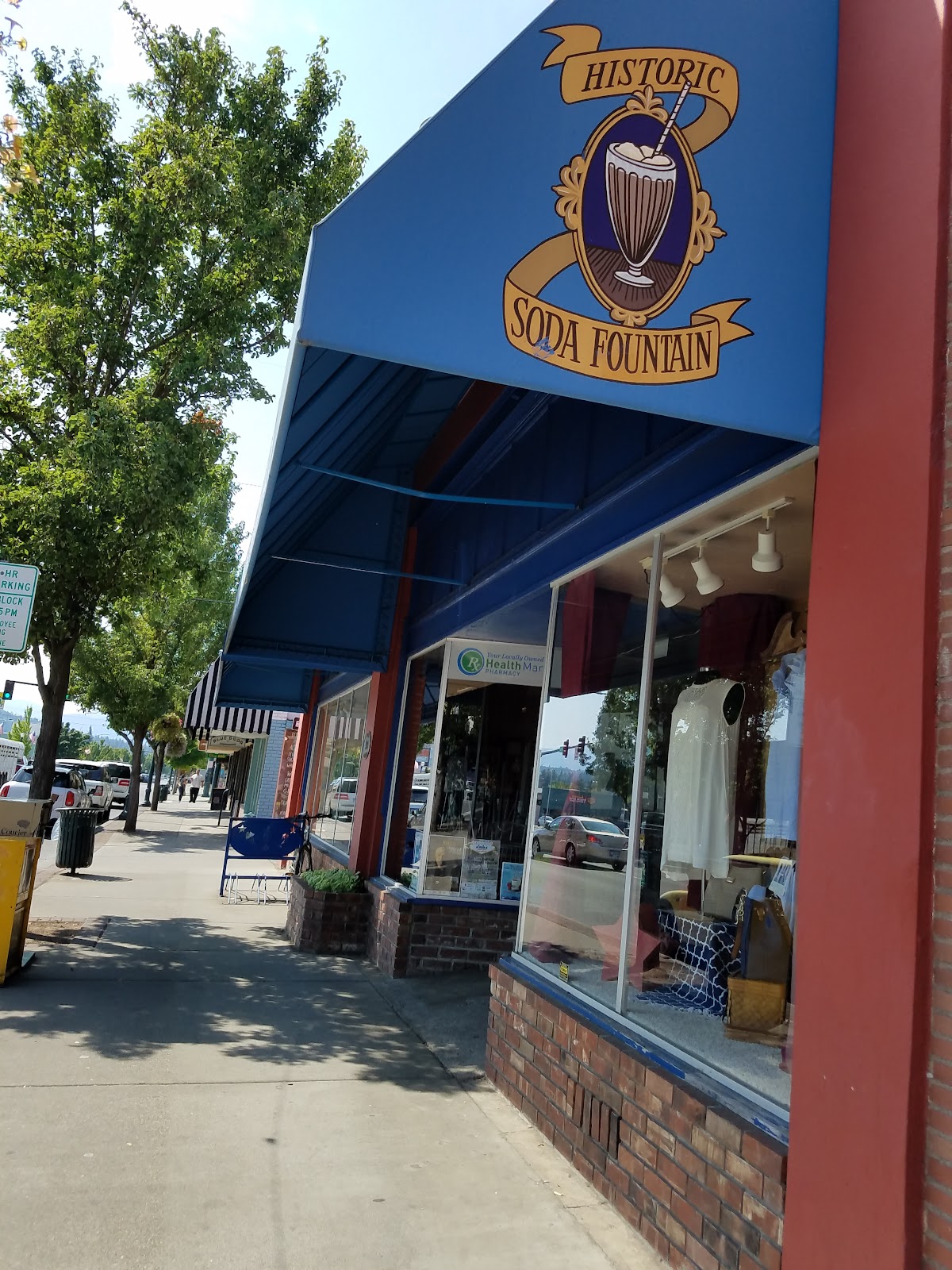 Grants Pass Pharmacy in Grants Pass, AK