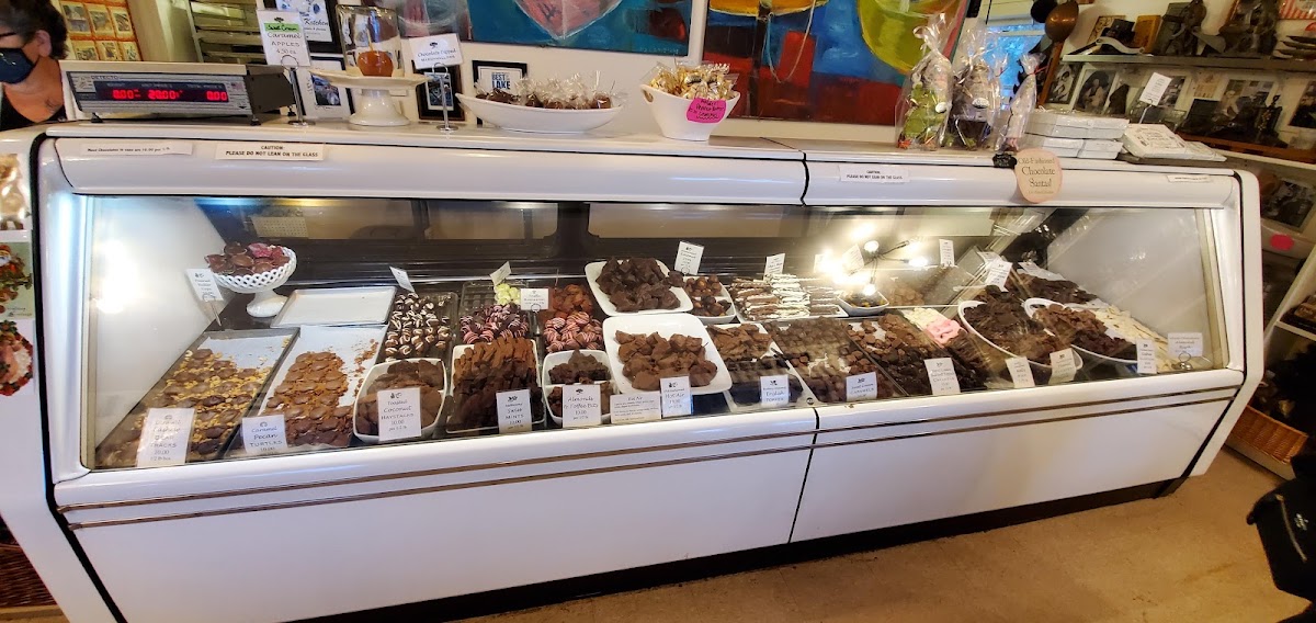 Great! Lakes Candy Kitchen photo from Google