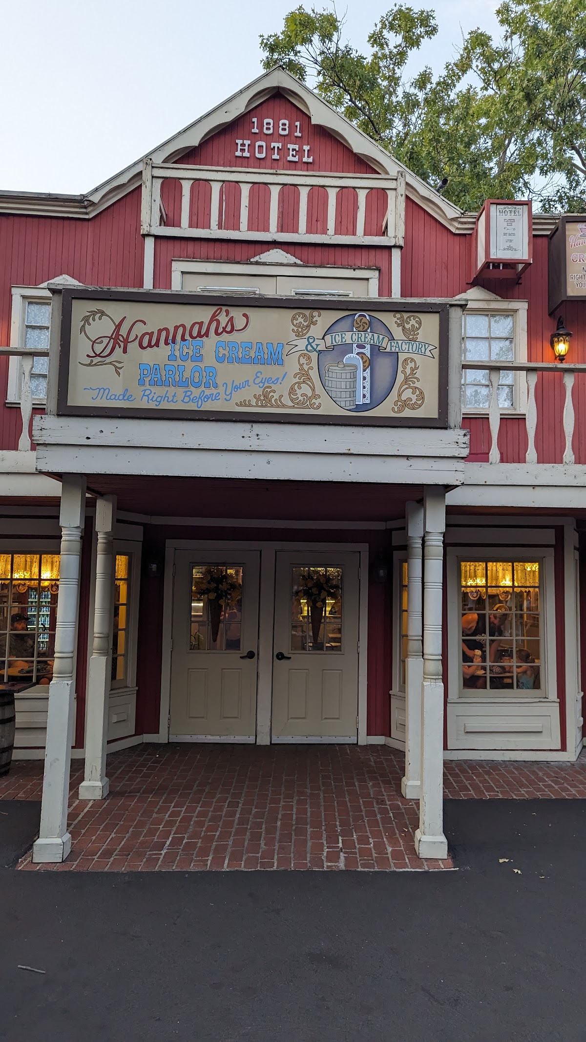 Hannah's Ice Cream Parlor photo from Google
