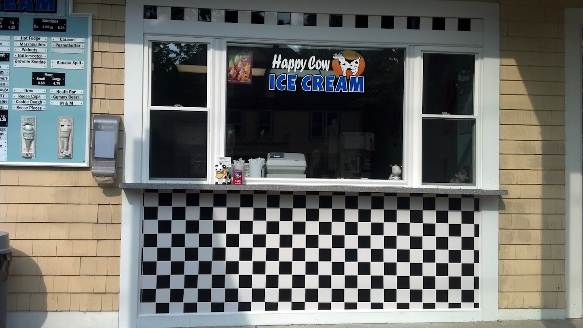 Happy Cow Ice Cream Shop in Laconia, NH