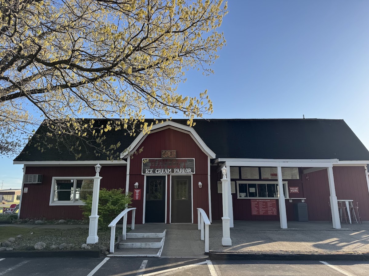Hayloft Ice Cream Parlor photo from Google