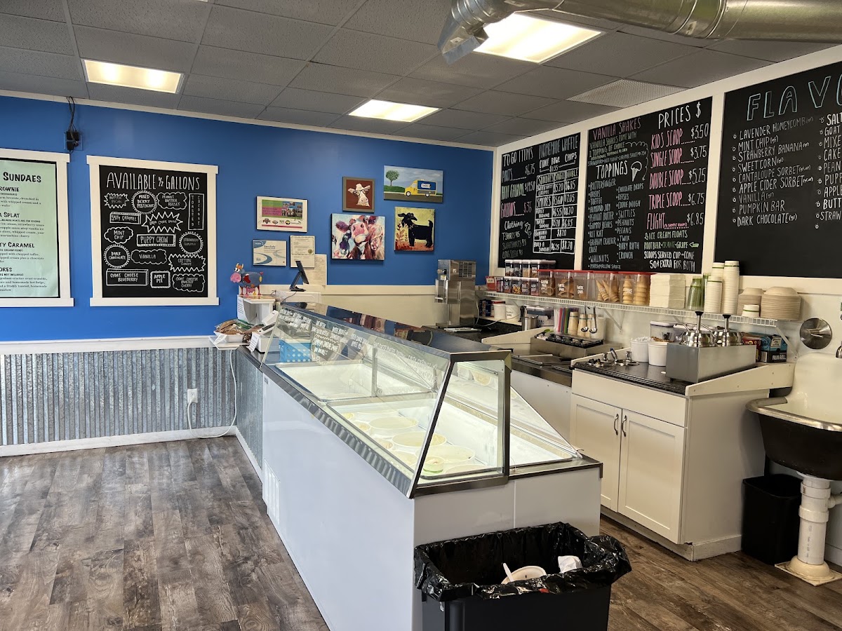Here's The Scoop in Davenport, IA