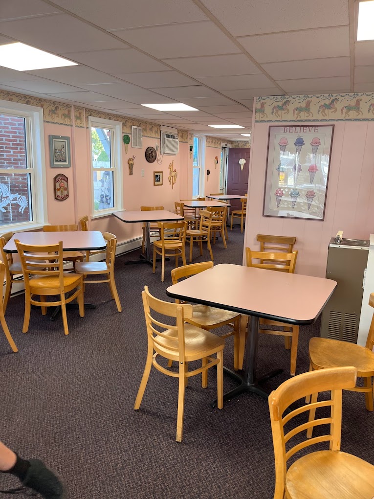 Hobby Horse Ice Cream Parlor & Cafe in Ocean City, NJ
