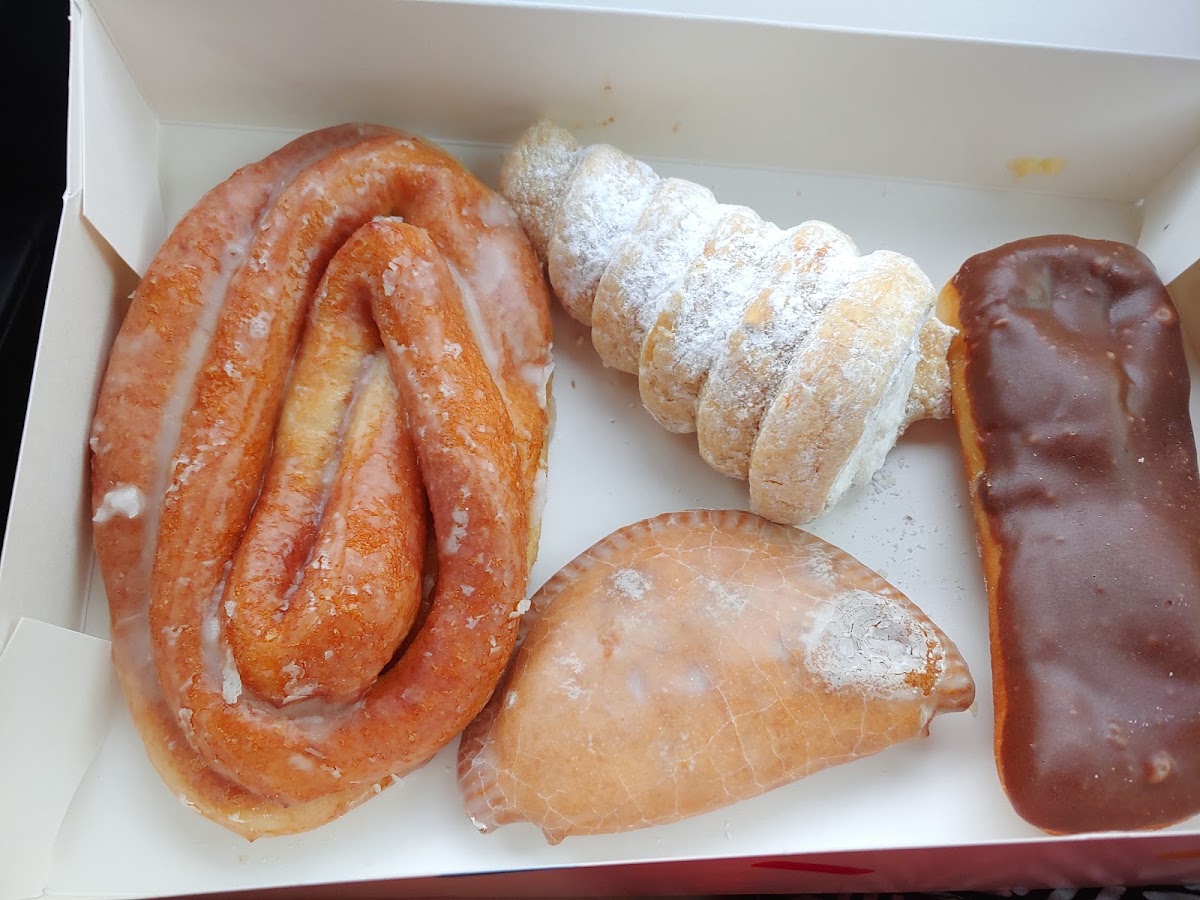 Holt's Sweet Shop photo from Google