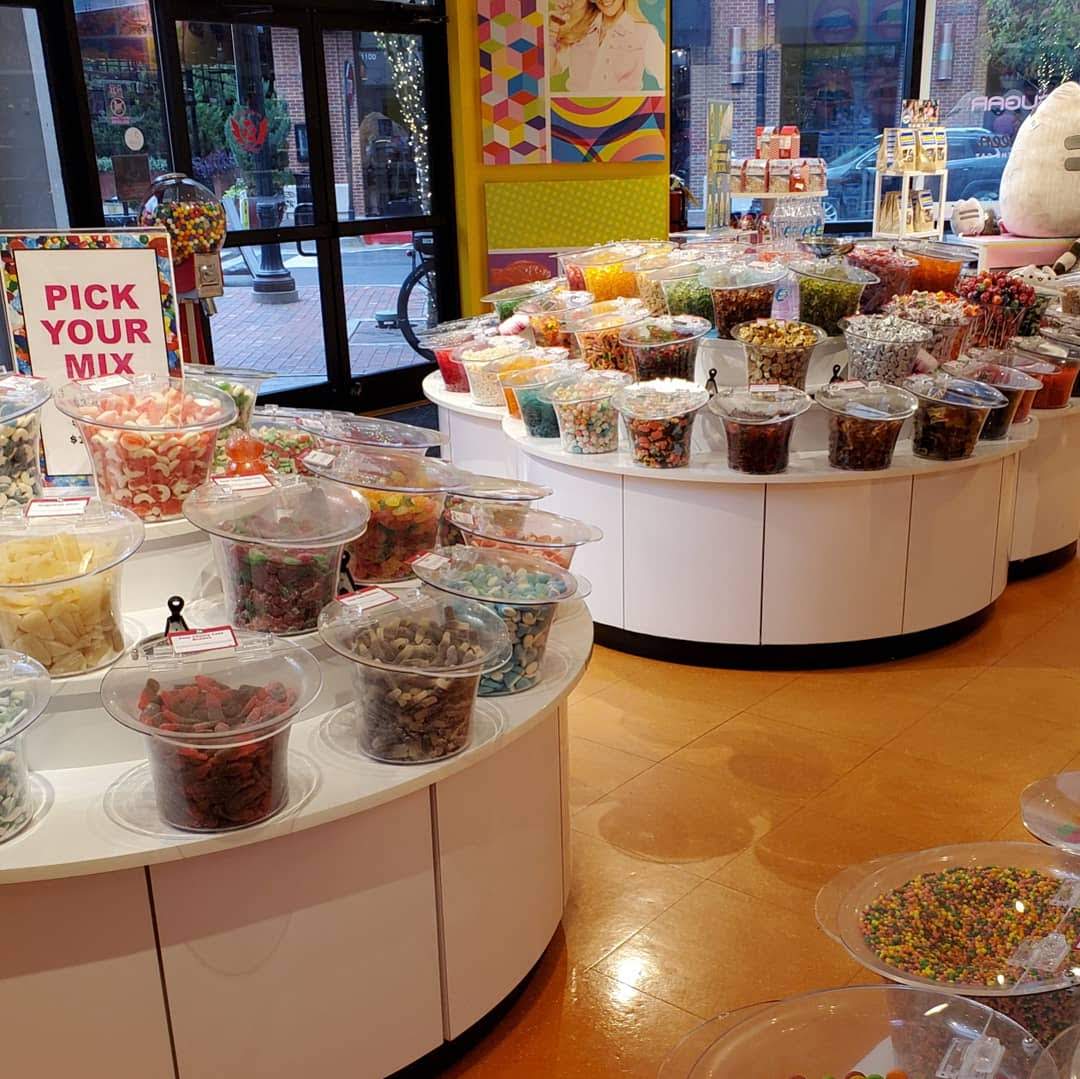 IT'SUGAR photo from Google