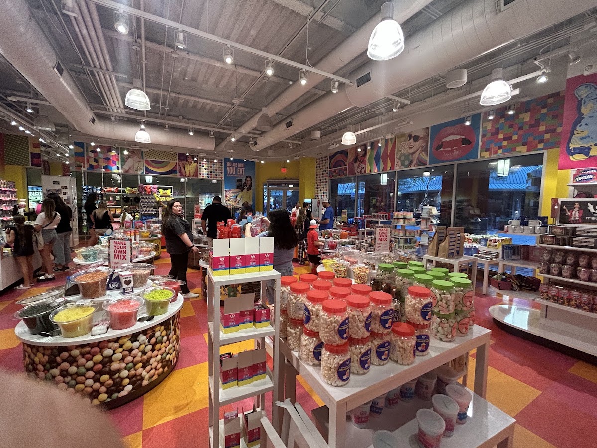 IT'SUGAR Westgate photo from Google
