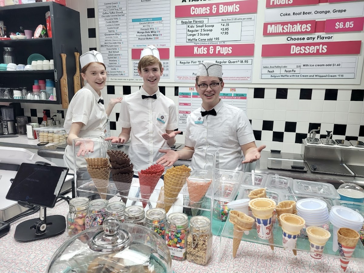 Juke N Jive Creamery in Braselton, GA