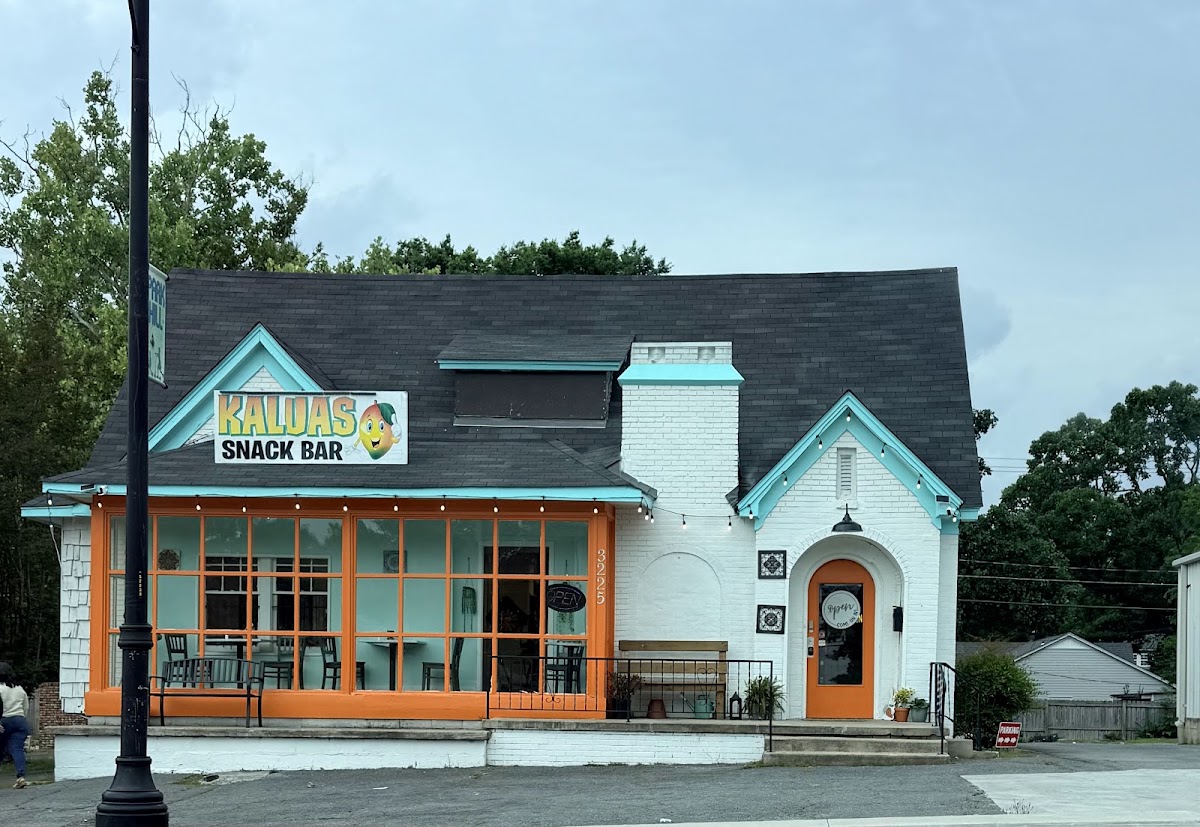 Kaluas Snack Bar in North Little Rock, AR