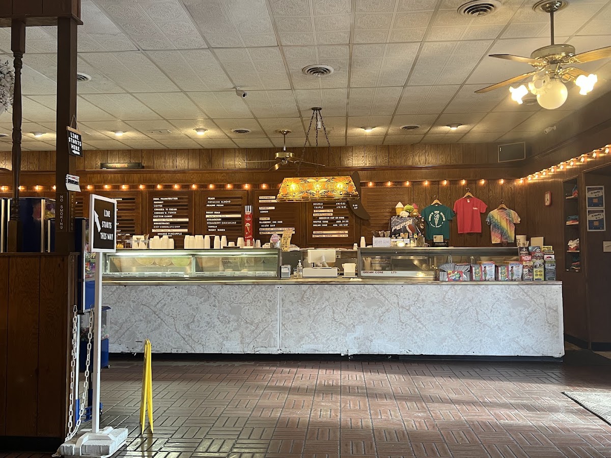 Kirk's 1890 Ice Cream Parlor photo from Google