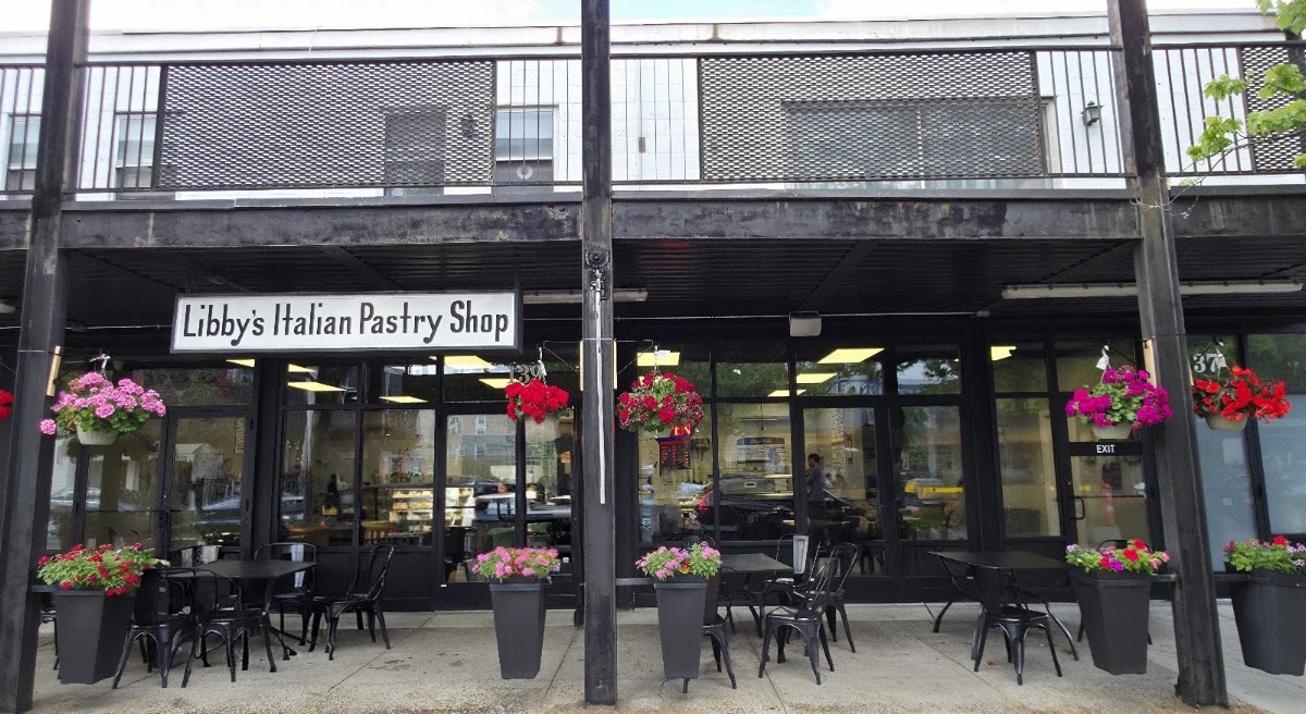 Libby's Italian Pastry Shop and Italian Ice in New Haven, CT