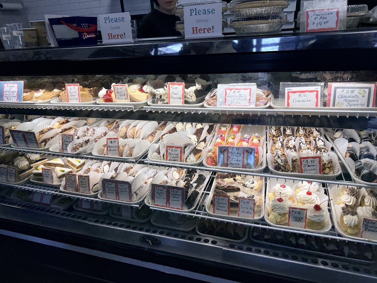 Libby's Italian Pastry Shop and Italian Ice photo from Google