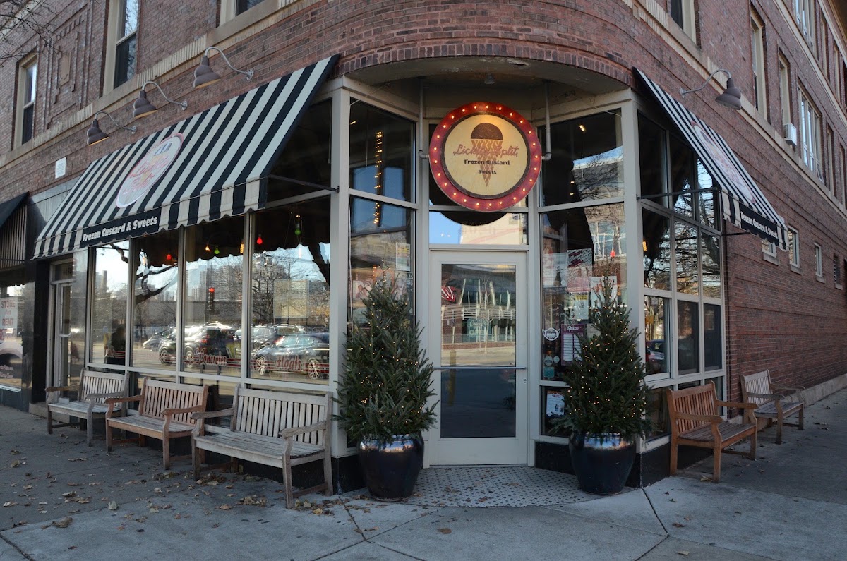 Lickity Split Frozen Custard & Sweets LLC in Chicago, IL