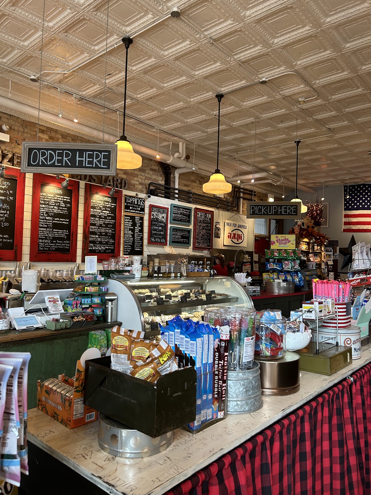 Lickity Split Frozen Custard & Sweets LLC photo from Google