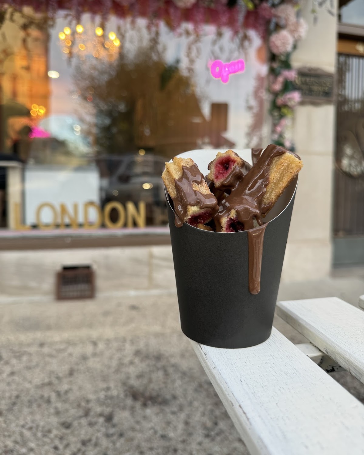London Ice Cream Shop photo from Google