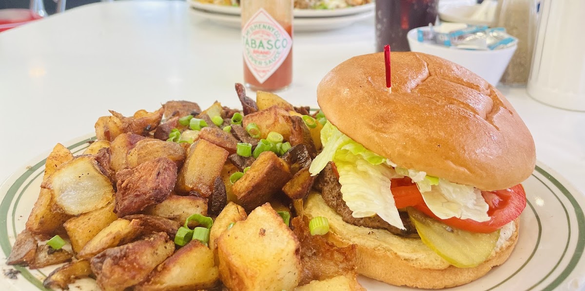 Louie's Cafe photo from Google