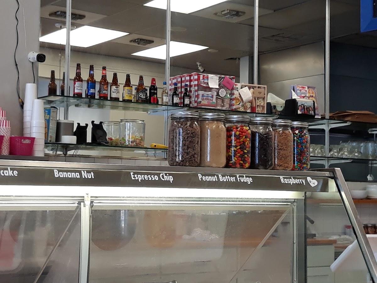 Lulu's Ice Cream Parlor & Treatery in Turlock, CA