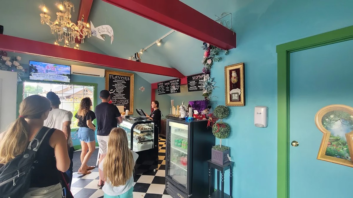 Mad Hatter's Scoops in Killington, VT