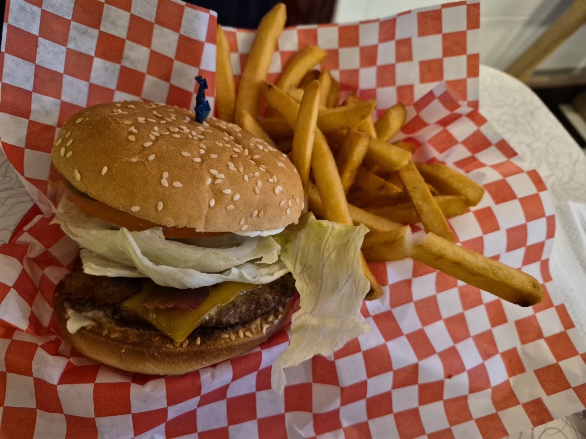 Main St Dairy Freeze photo from Google