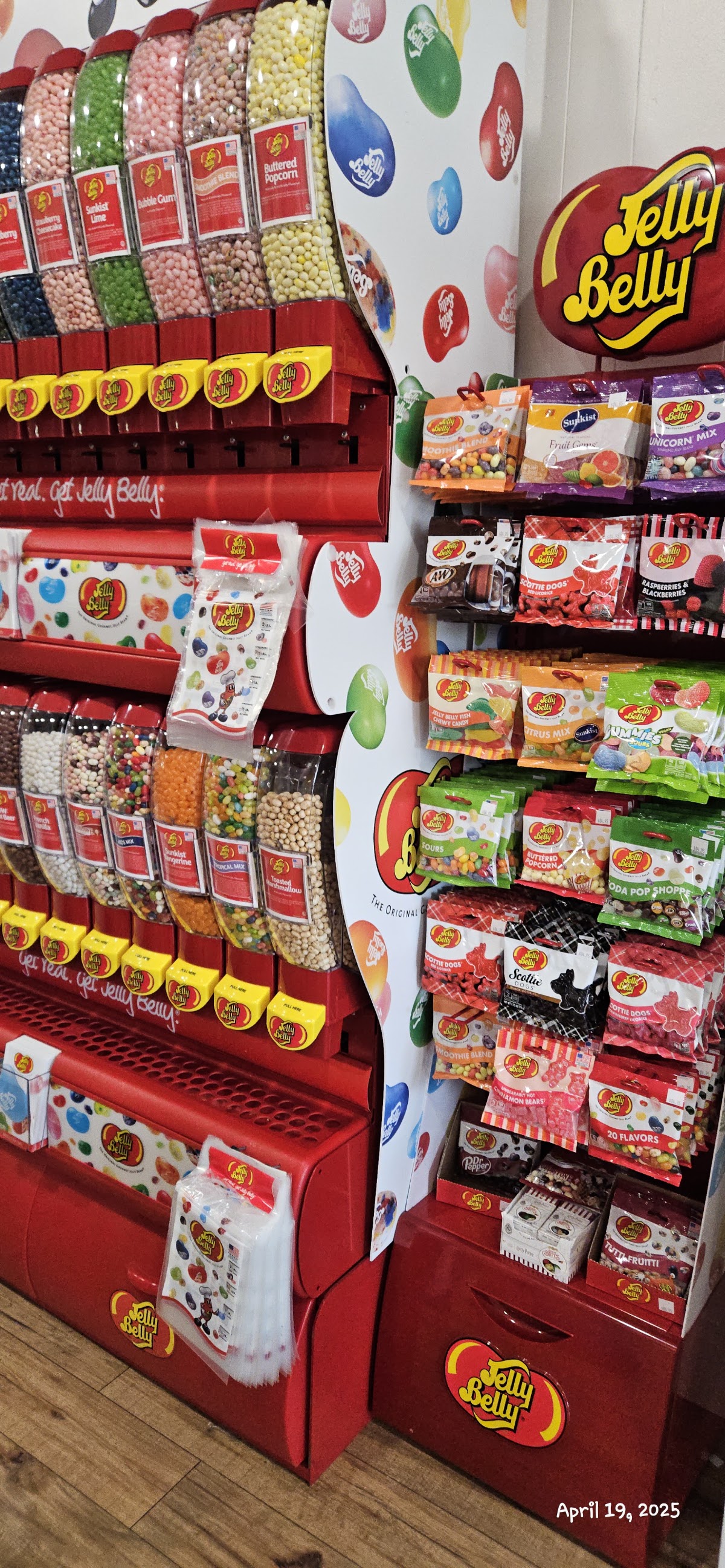 Main Street Candy Company photo from Google