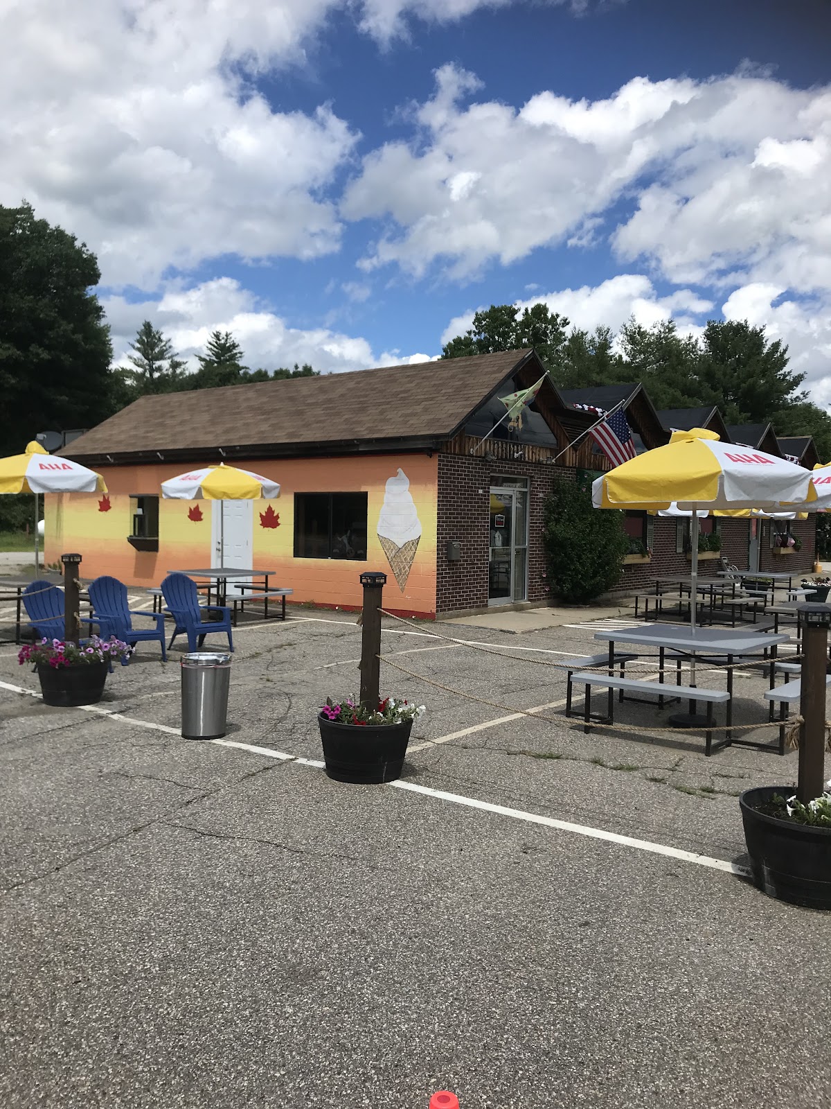 Maple Creamery Cafe & Market photo from Google