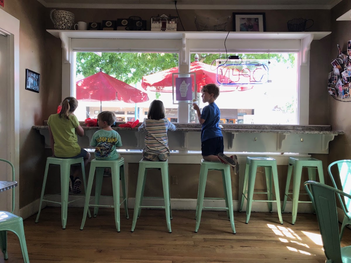 Mr Gene's Beans in Fairhope, AL